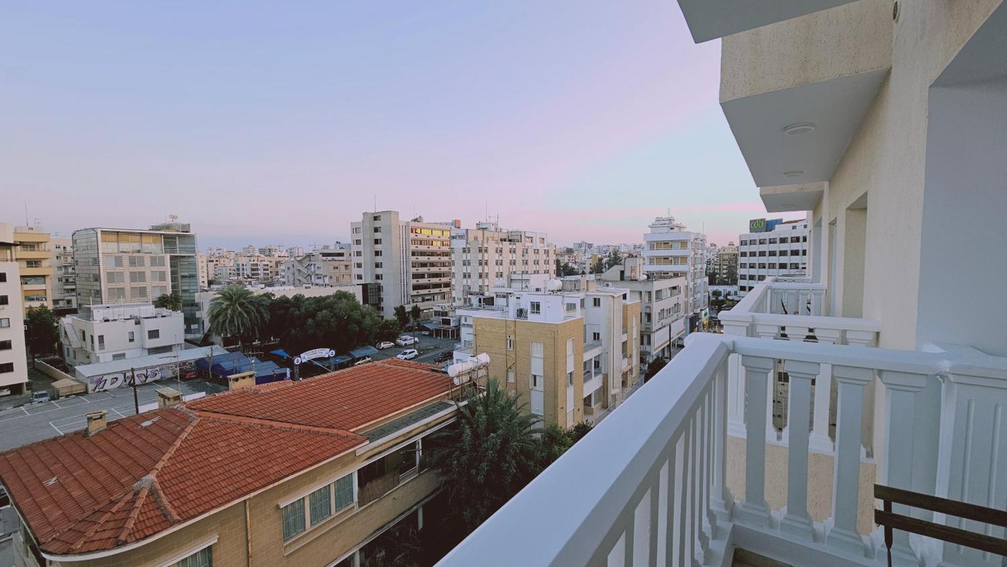 Stay Cosmo City Suites Nicosia Exterior photo