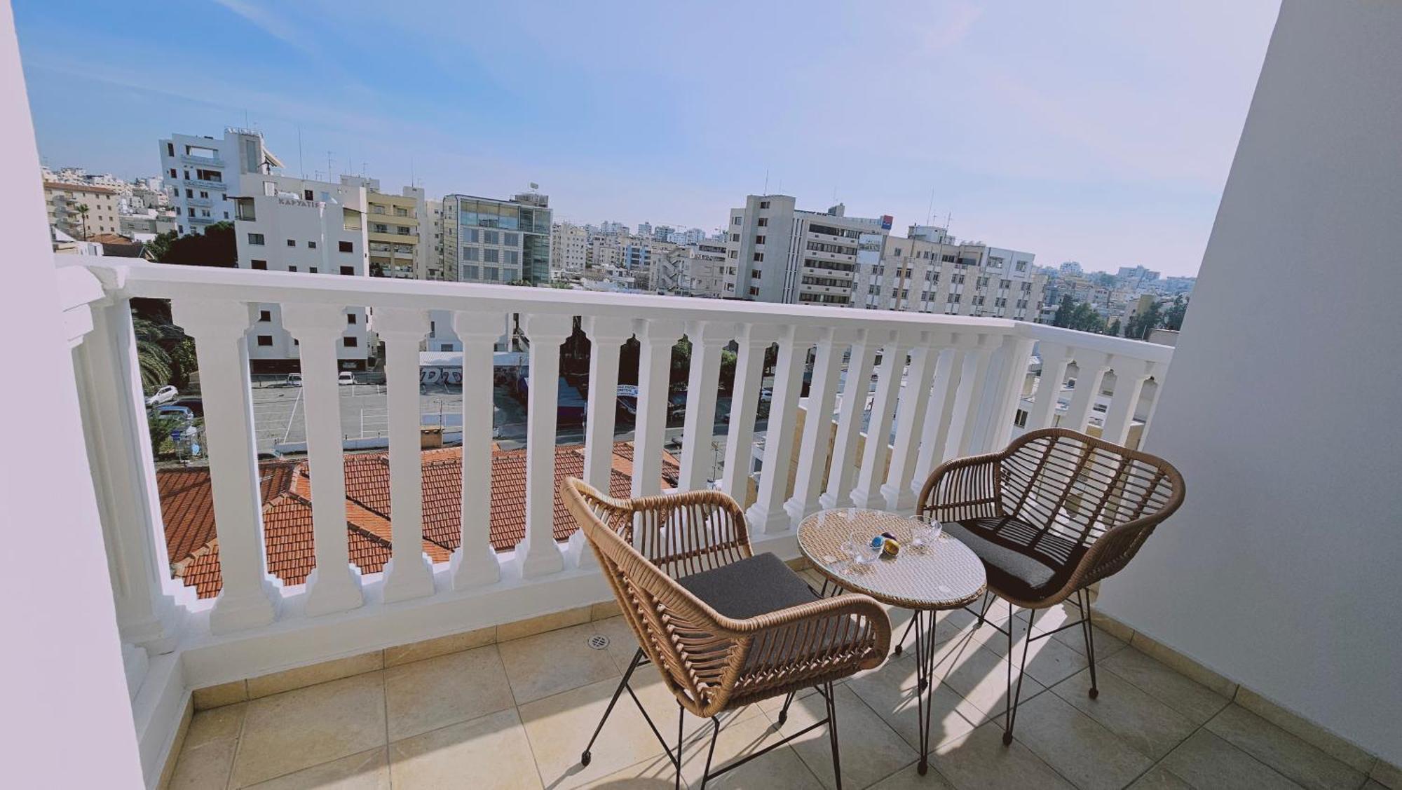 Stay Cosmo City Suites Nicosia Exterior photo